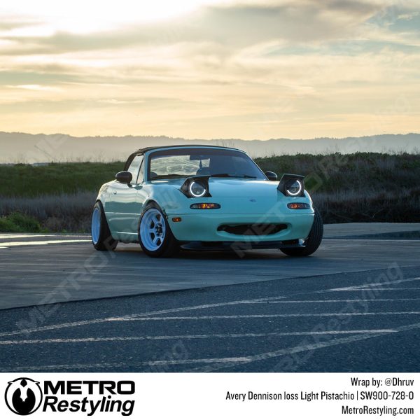 Avery Dennison SW900 Gloss Light Pistachio Vinyl Wrap | SW900-728-O Fashion - Image 4